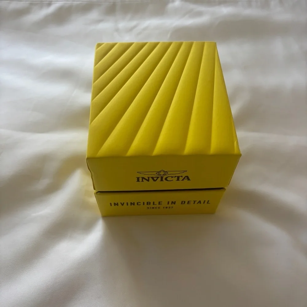 Gorgeous Invicta Pro Diver Men's Watch 52mm New In Box 49565